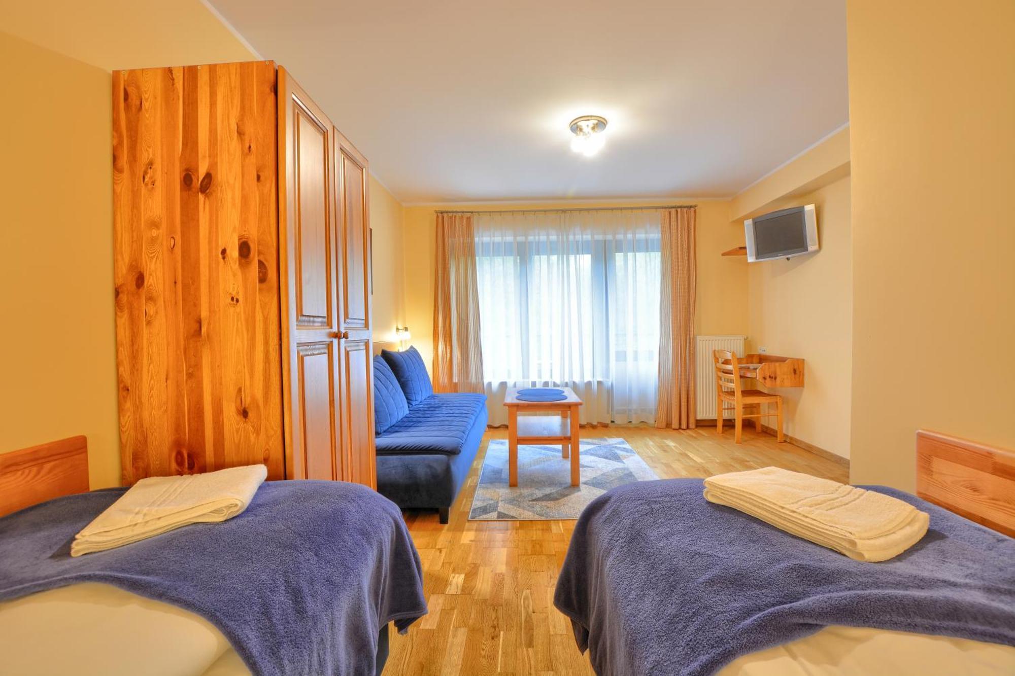 Apartamenty Na Pierwszym Pietrze Krynica-Zdrój Esterno foto